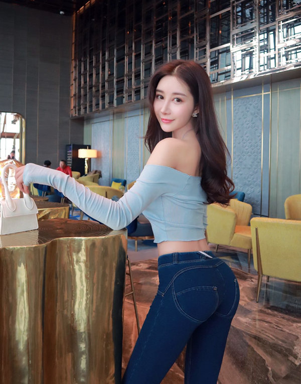 新加坡预约模特